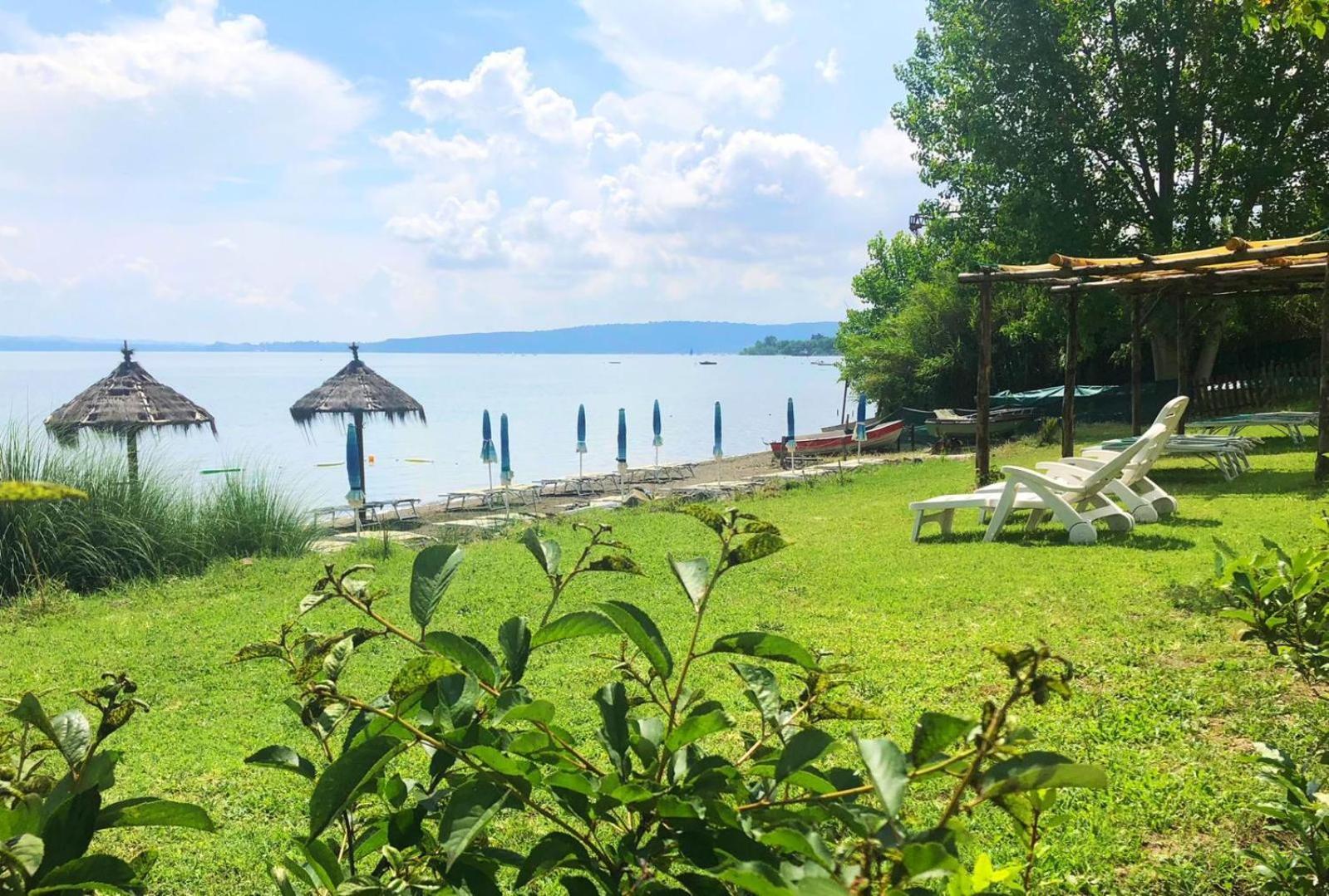 La Casa Di Nirvana Bracciano  Luaran gambar